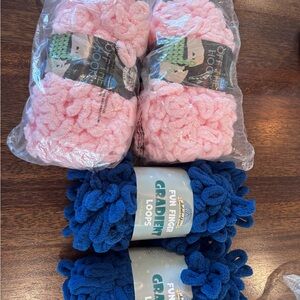 Fun Finger Loops Yarn Skeins - Pink & Royal Blue